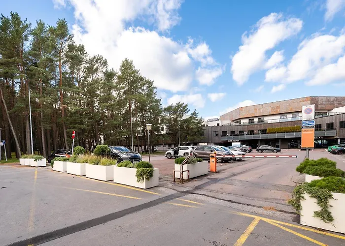 Pirita With Parking Reval